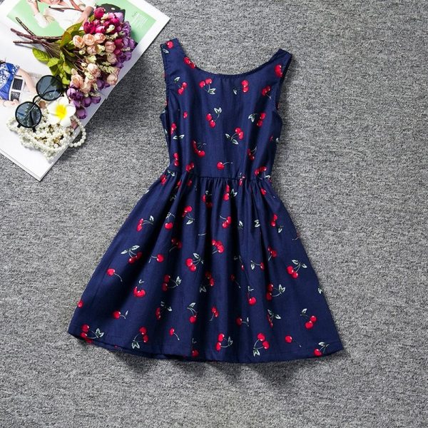 Girls 4-7 year old dress-119