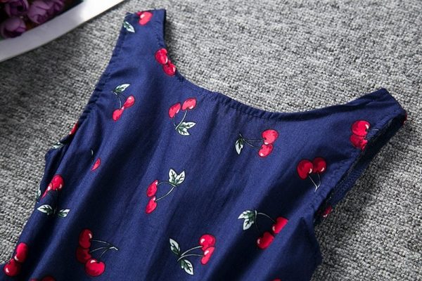 Girls 4-7 year old dress-119 - Image 2